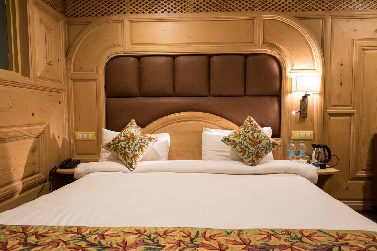 Hotel Imperial Resorts Sonāmarg Zewnętrze zdjęcie