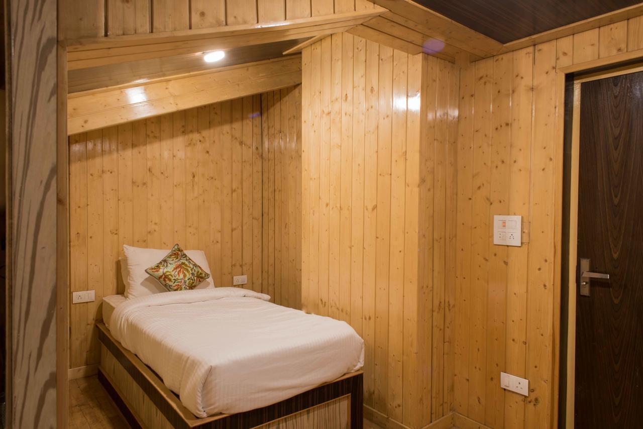 Hotel Imperial Resorts Sonāmarg Zewnętrze zdjęcie